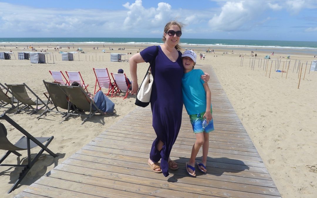 alicia and son lucas at beach